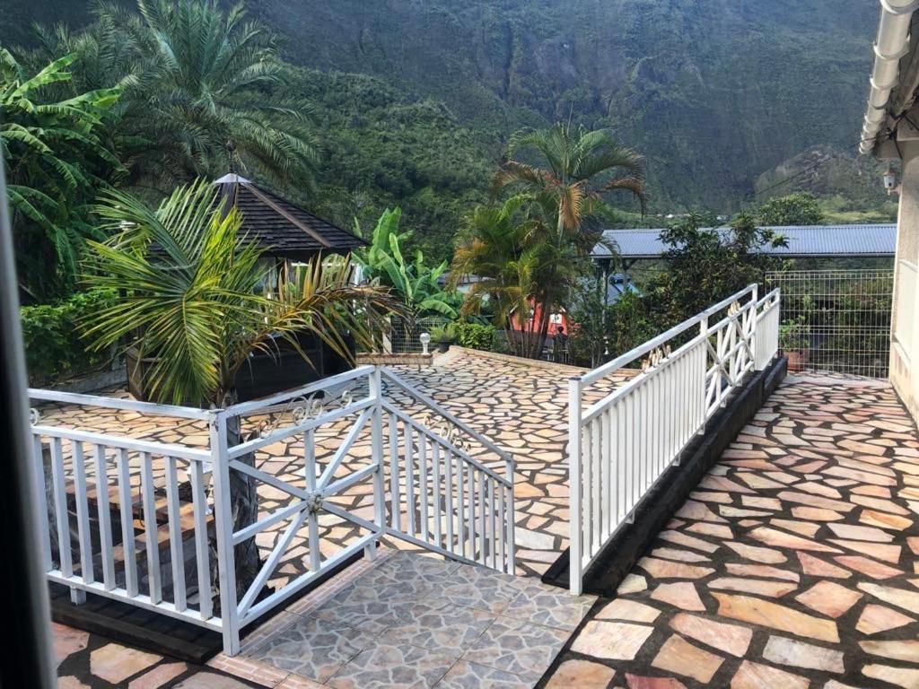 La Villa Du Sculpteur Palmiste Rouge Cilaos, Maison Entiere المظهر الخارجي الصورة